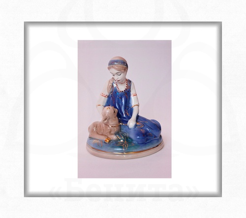 Фарфоровая статуэтка "Аленушка с козленком" купить в салоне Бенита